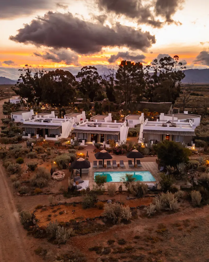 1 night Inverdoorn safari from Cape Town