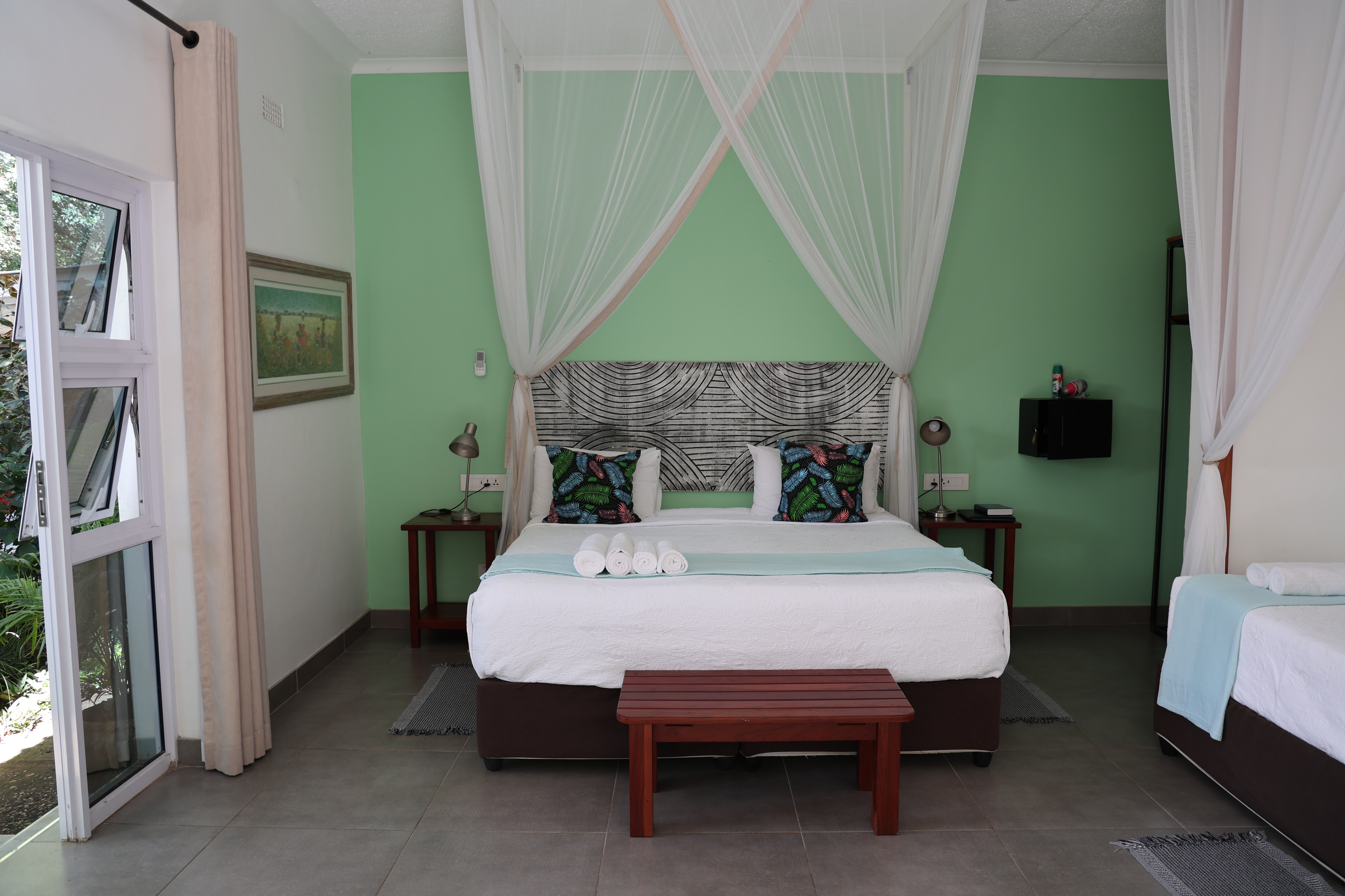 Bayete Guest Lodge Victoria Falls
