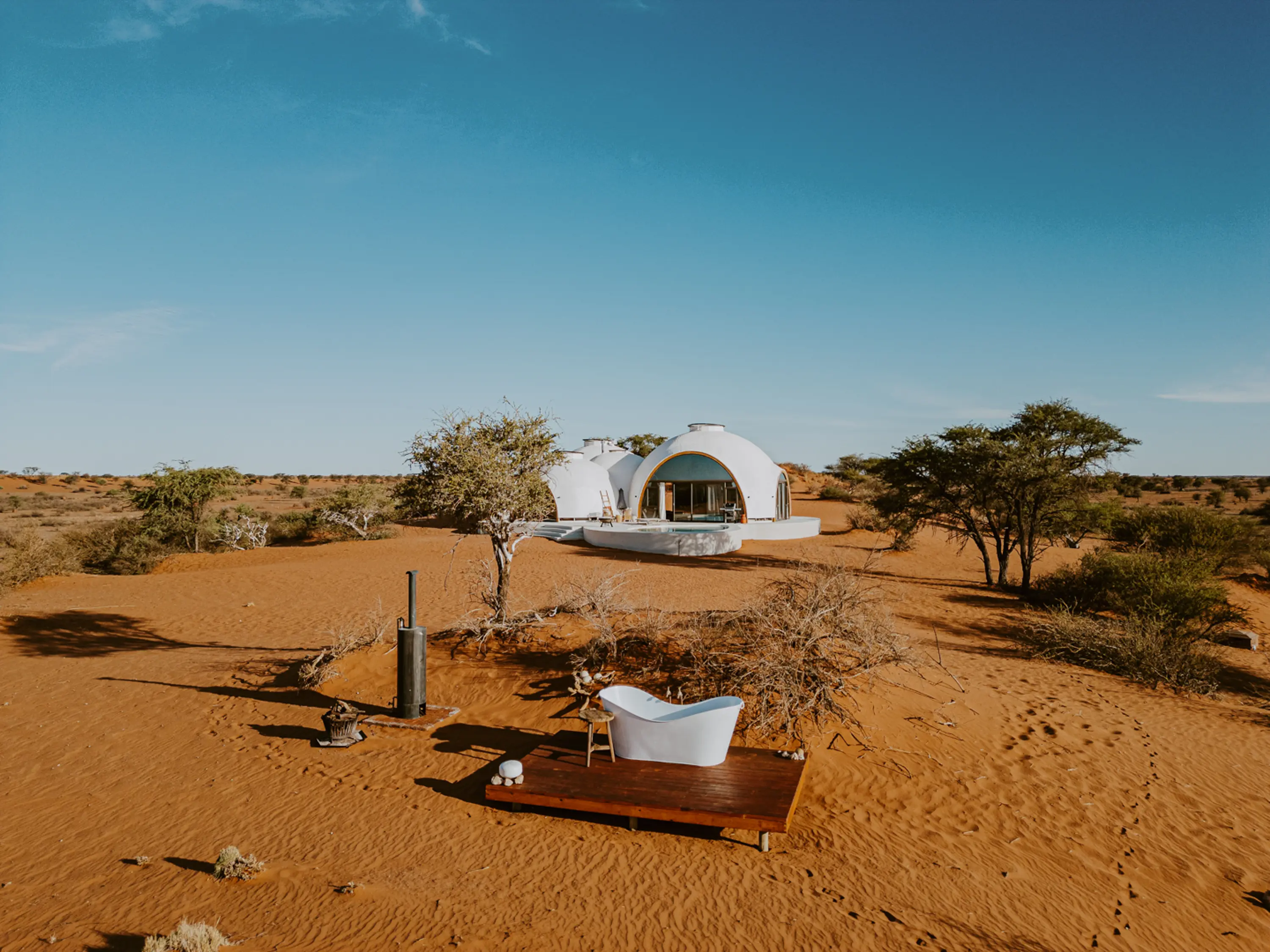 Outdoor bath with a Kalahari view at Reverie