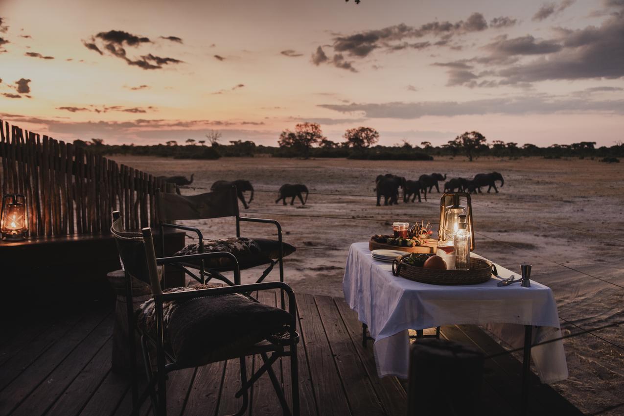 Sleep-out under the stars on a Hwange honeymoon
