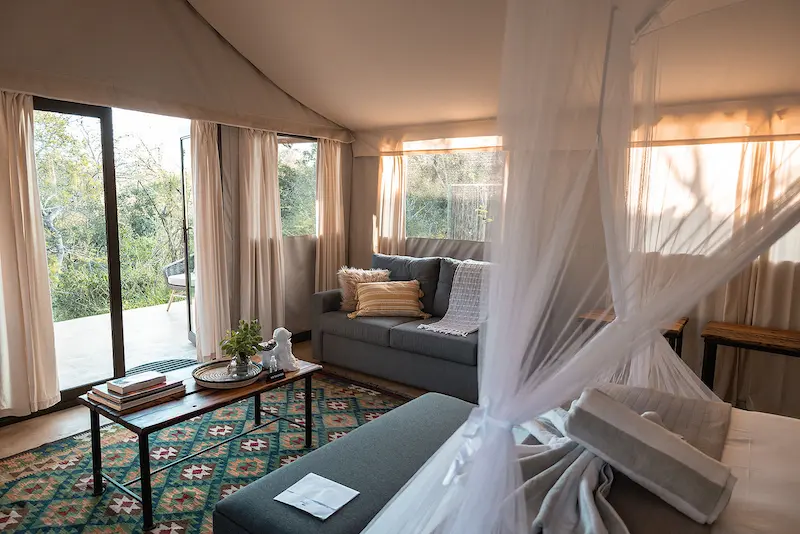 Monkeythorn tent at Umkumbe Bush Lodge
